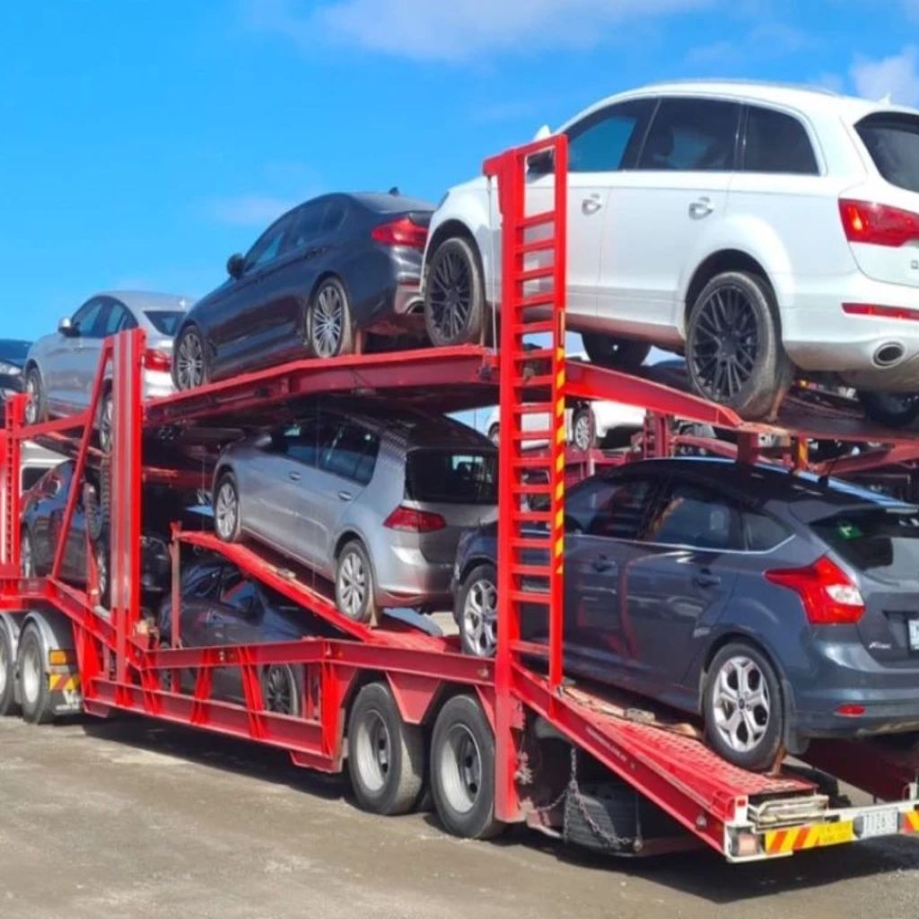 Car and Bike Transportation Services in Kanpur
